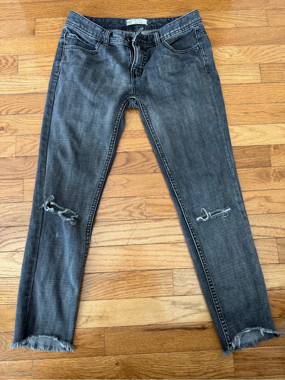 Free People Gray Skinny Jeans with Knee Rips